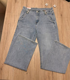 Jeans con Bottoni Laterali