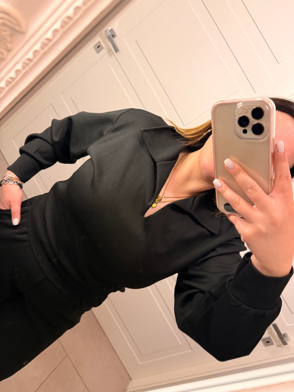 Completo Comfort Nero – Felpa & Pantalone Palazzo