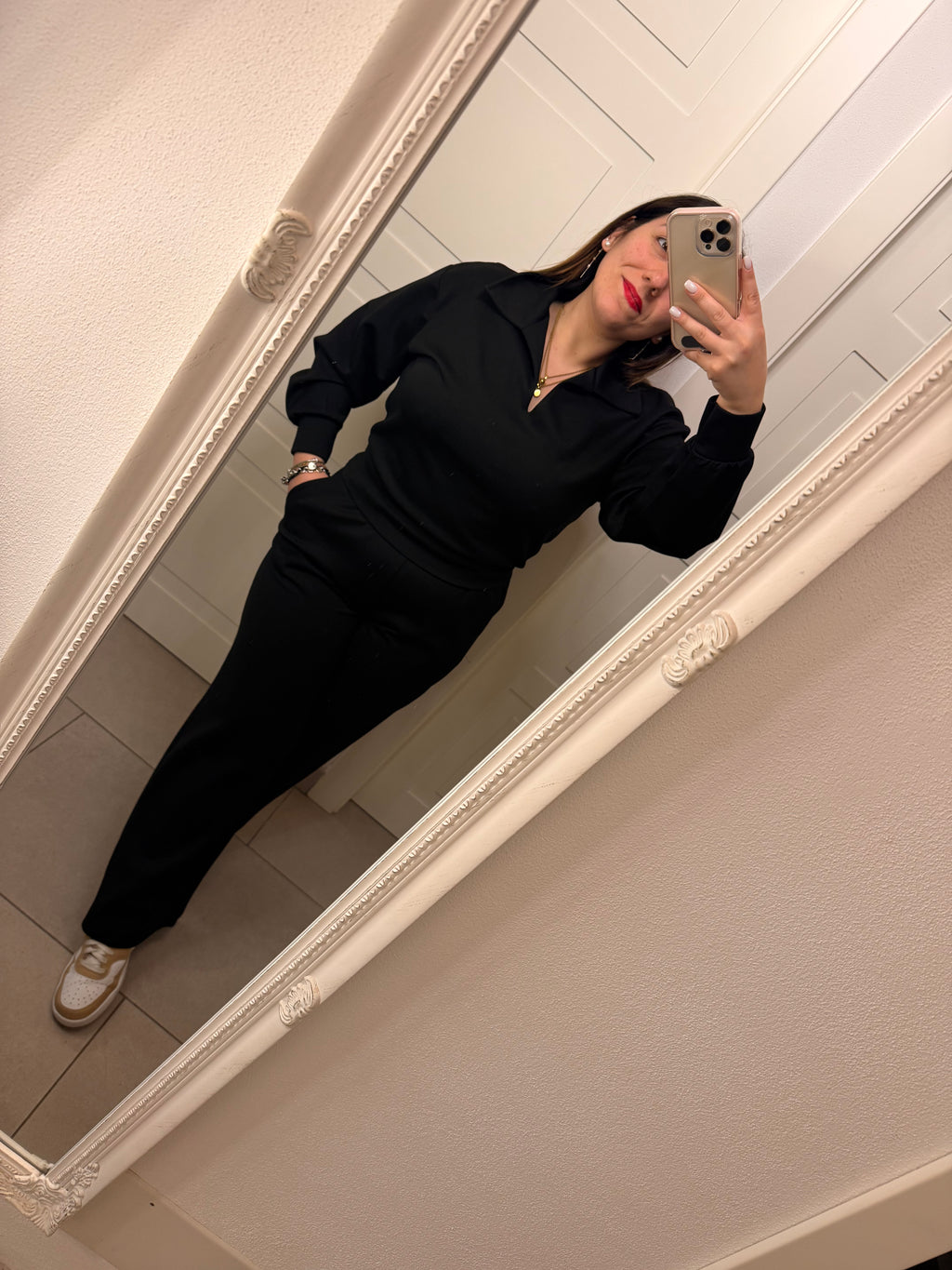 Completo Comfort Nero – Felpa & Pantalone Palazzo