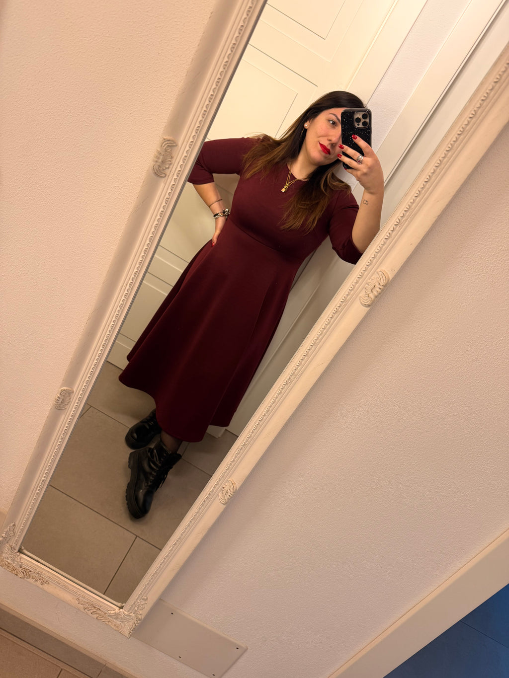 Abito “Divina Bordeaux”