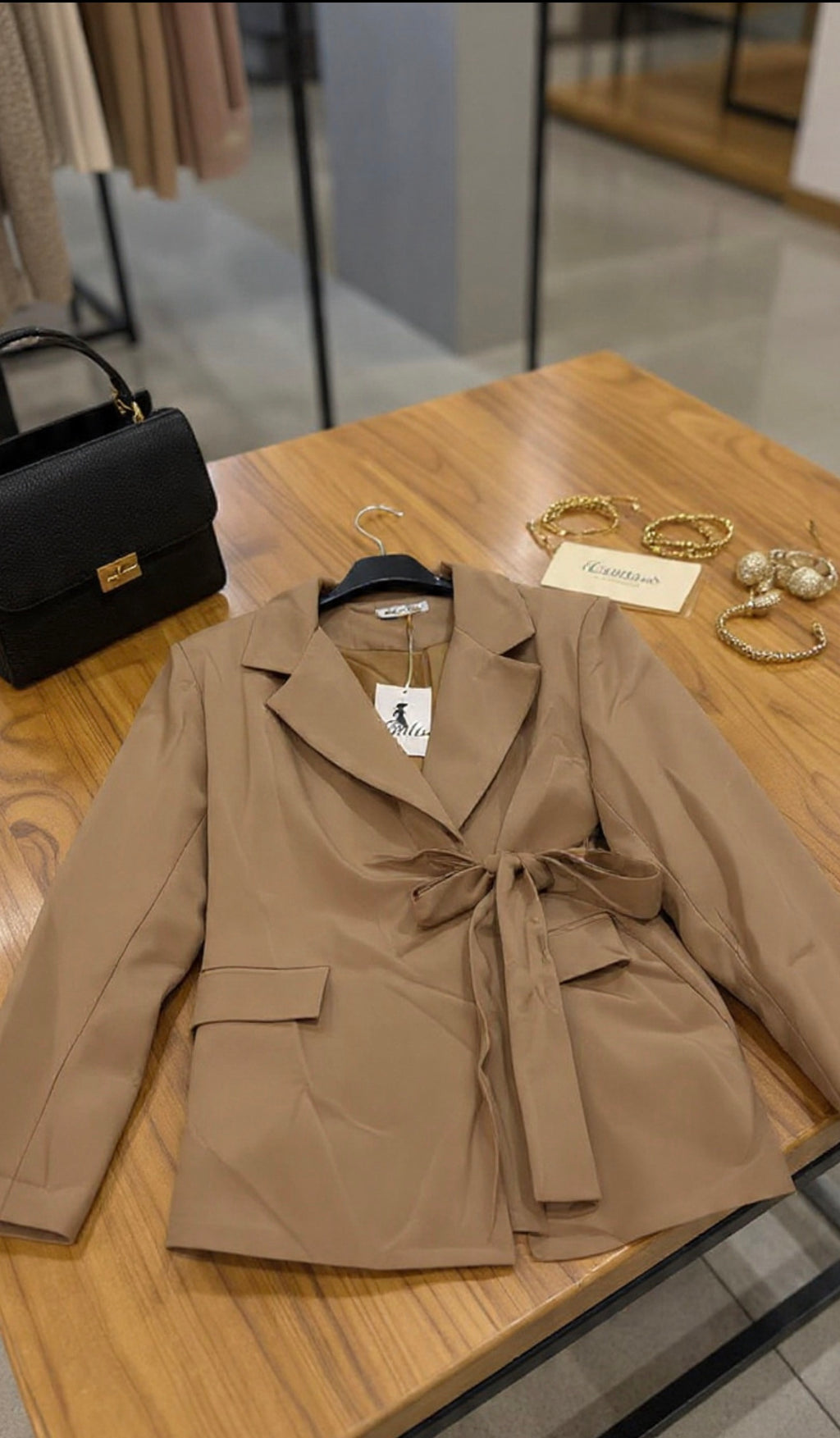 Completo Belt – Tailored Elegance