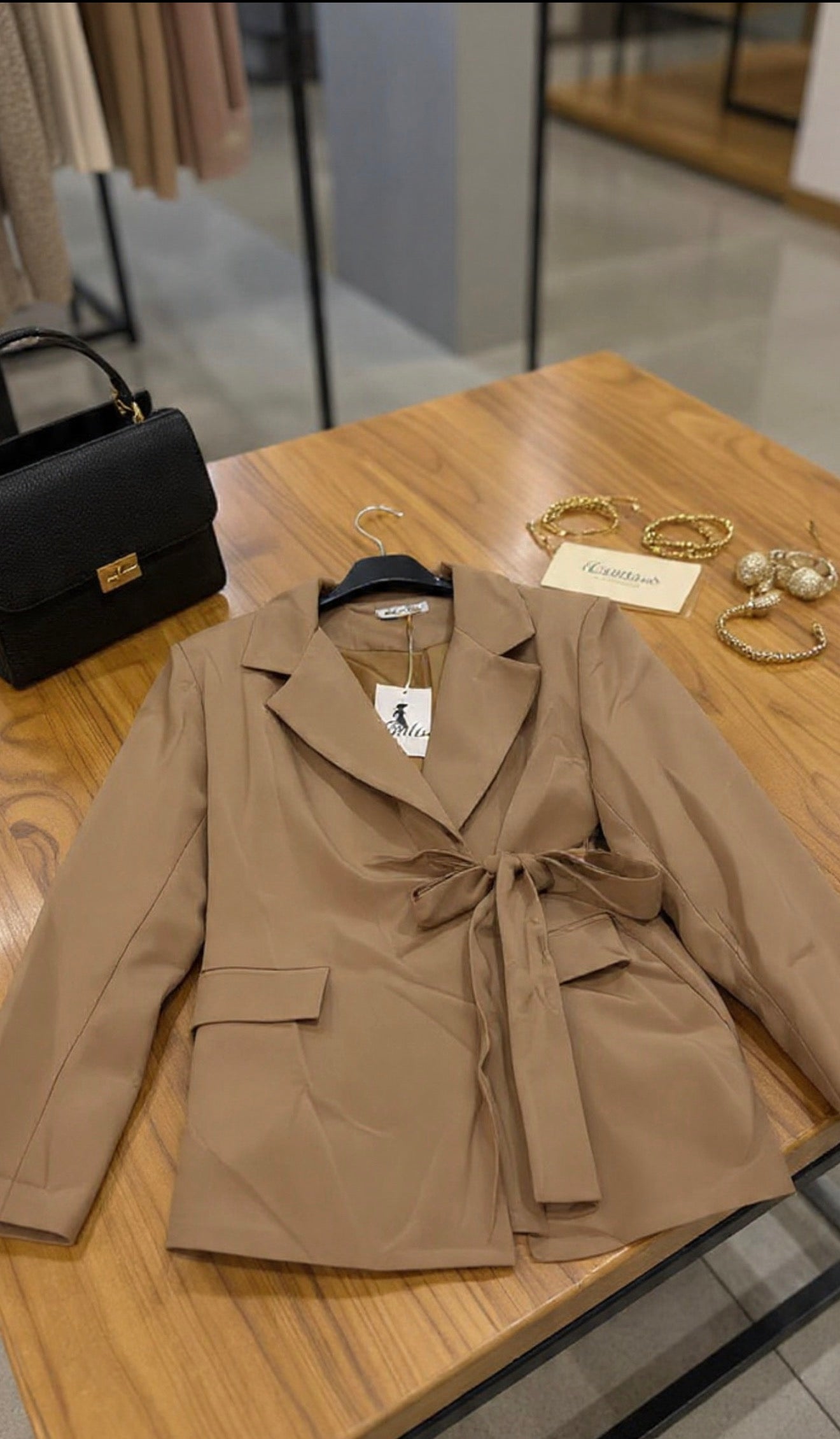 Completo Belt – Tailored Elegance