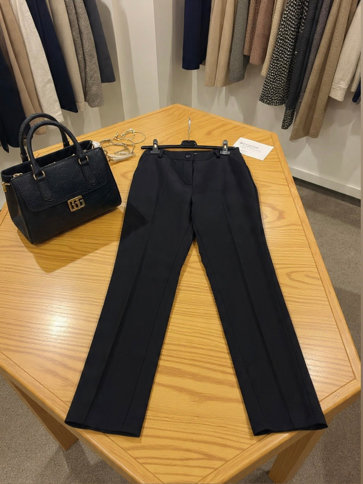 ♥️ Slim Essential Trousers