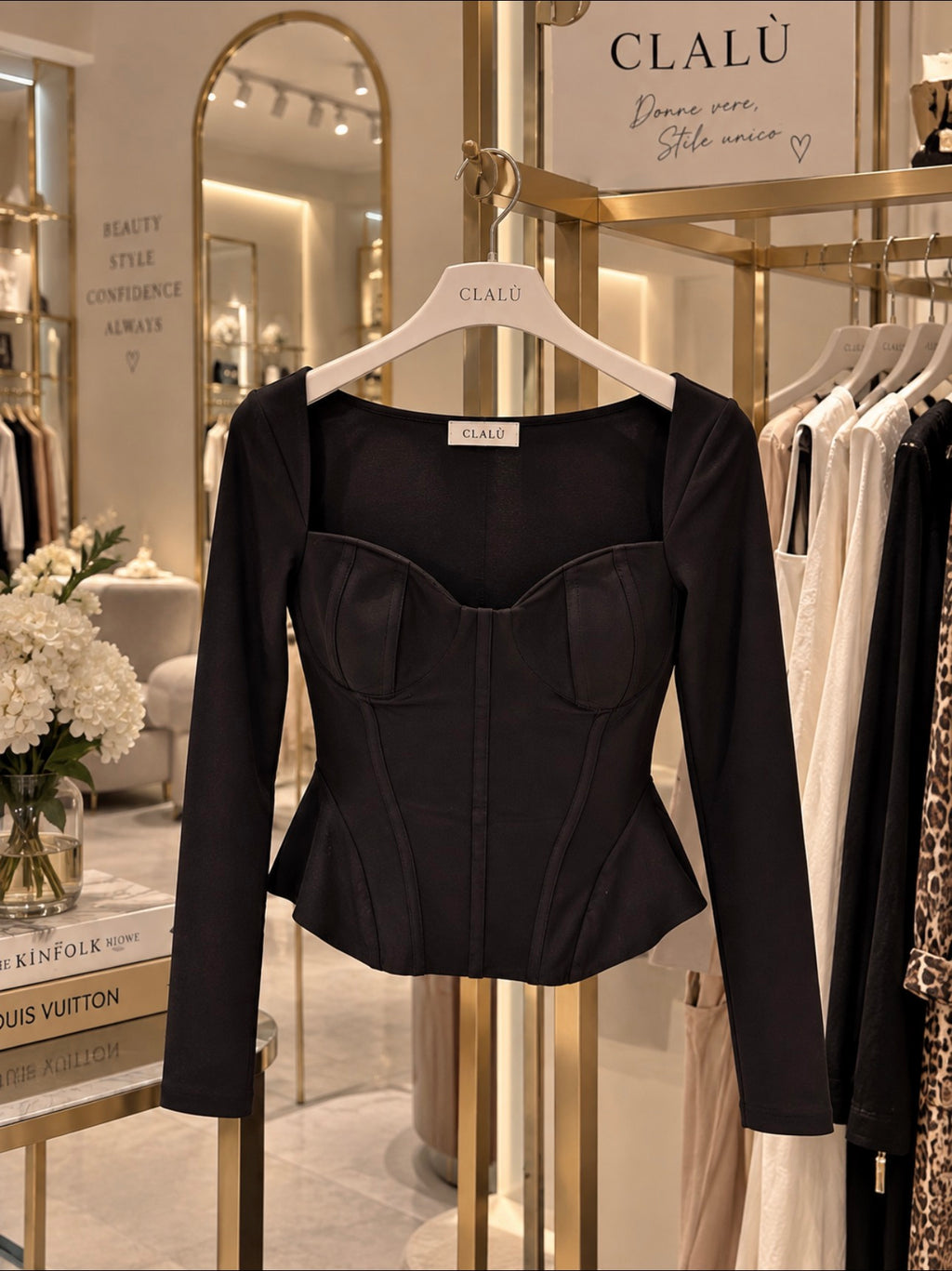 Maglia corsetto nera
