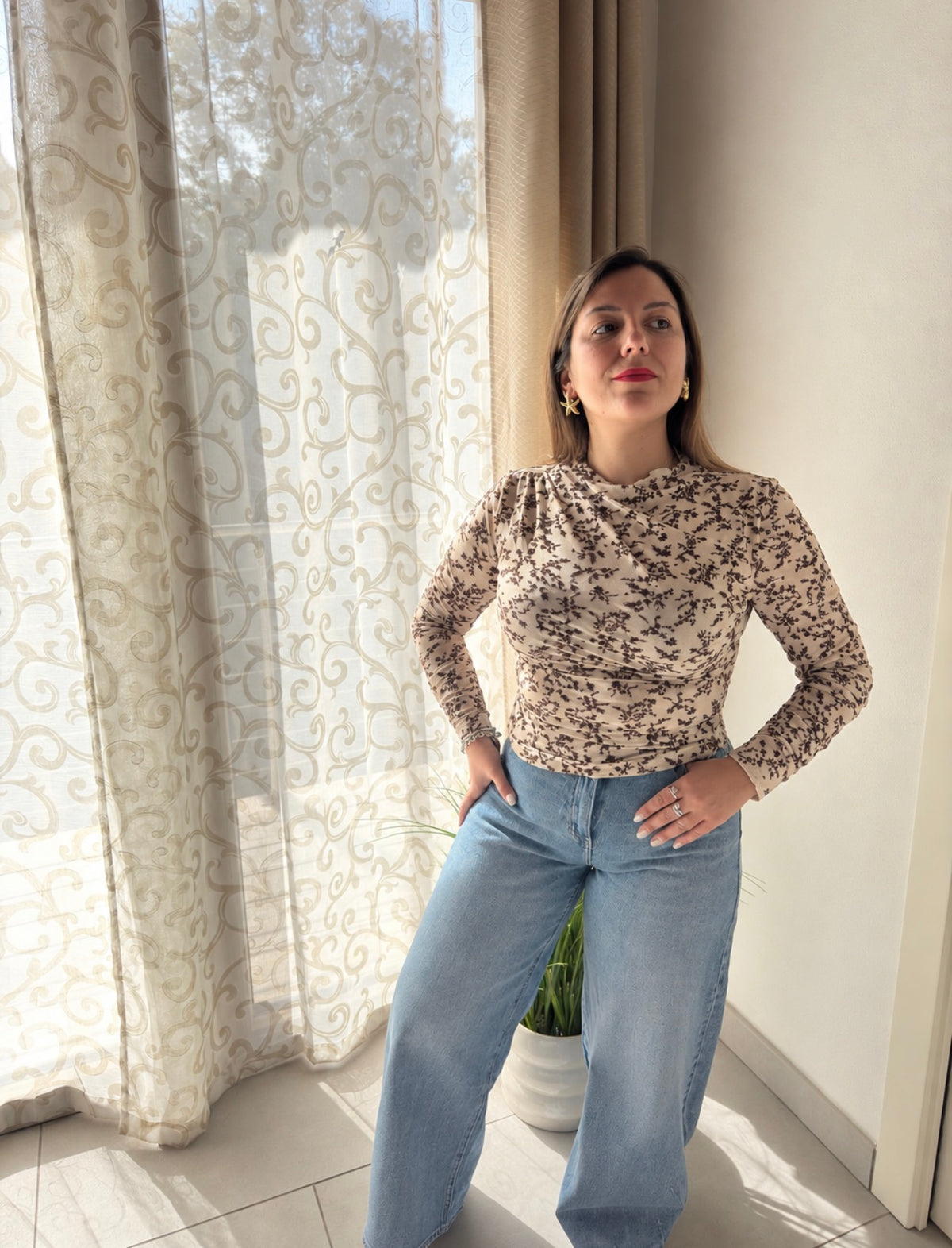Maglia romantica floreale