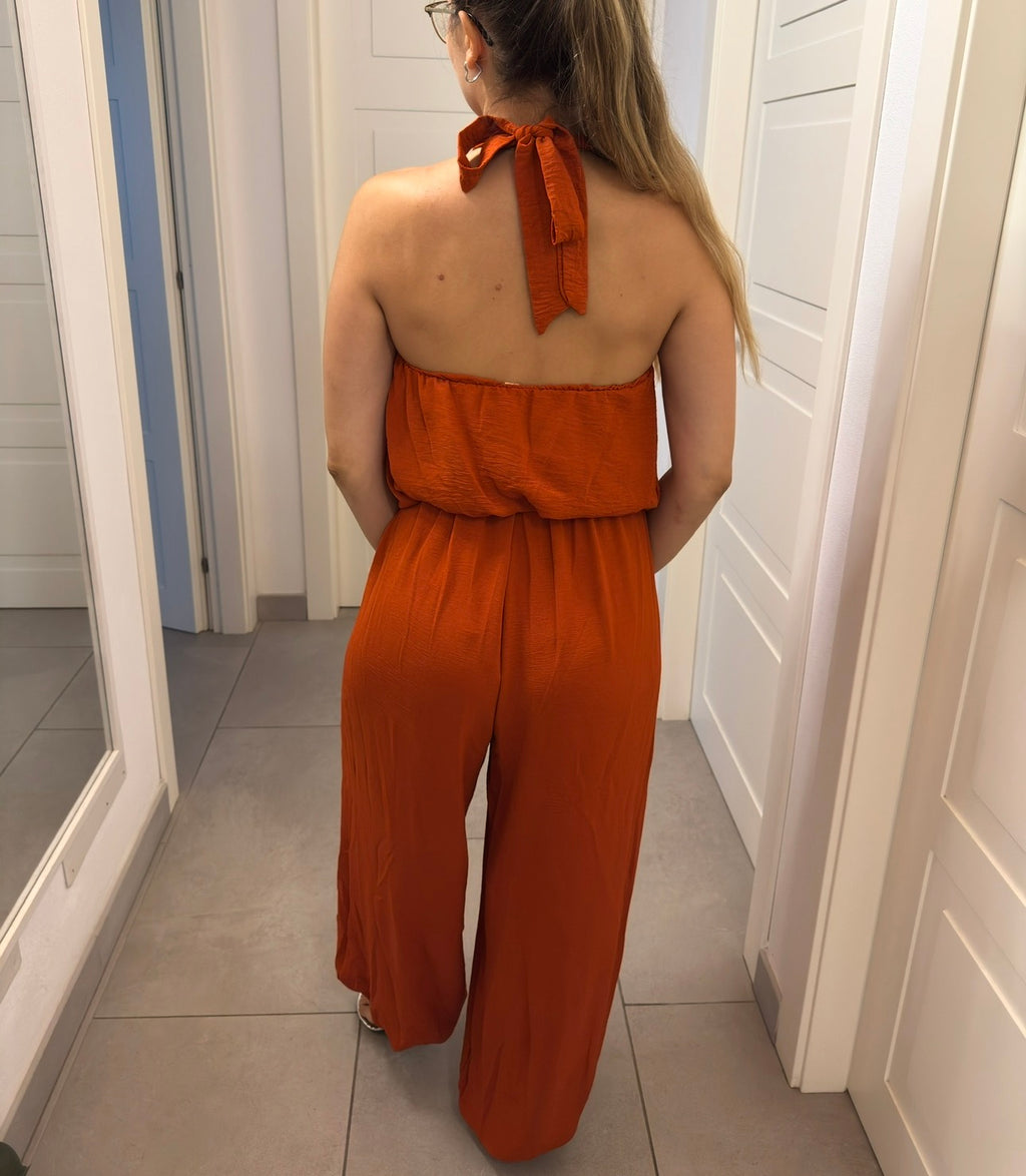 Completo ruggine elegante e super versatile