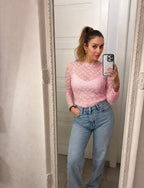 Maglia in pizzo con i fiorellini