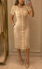 Abito in pizzo elegante