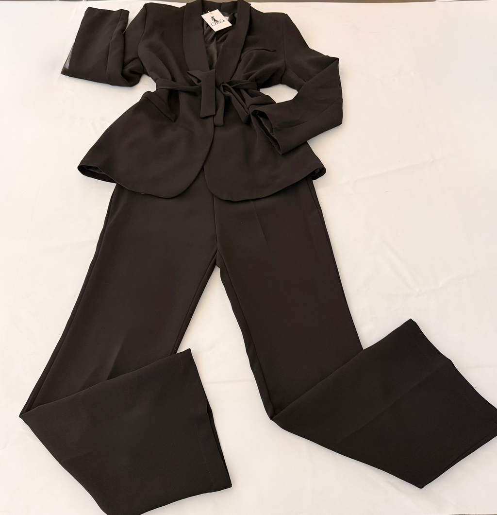 Completo Belt – Tailored Elegance