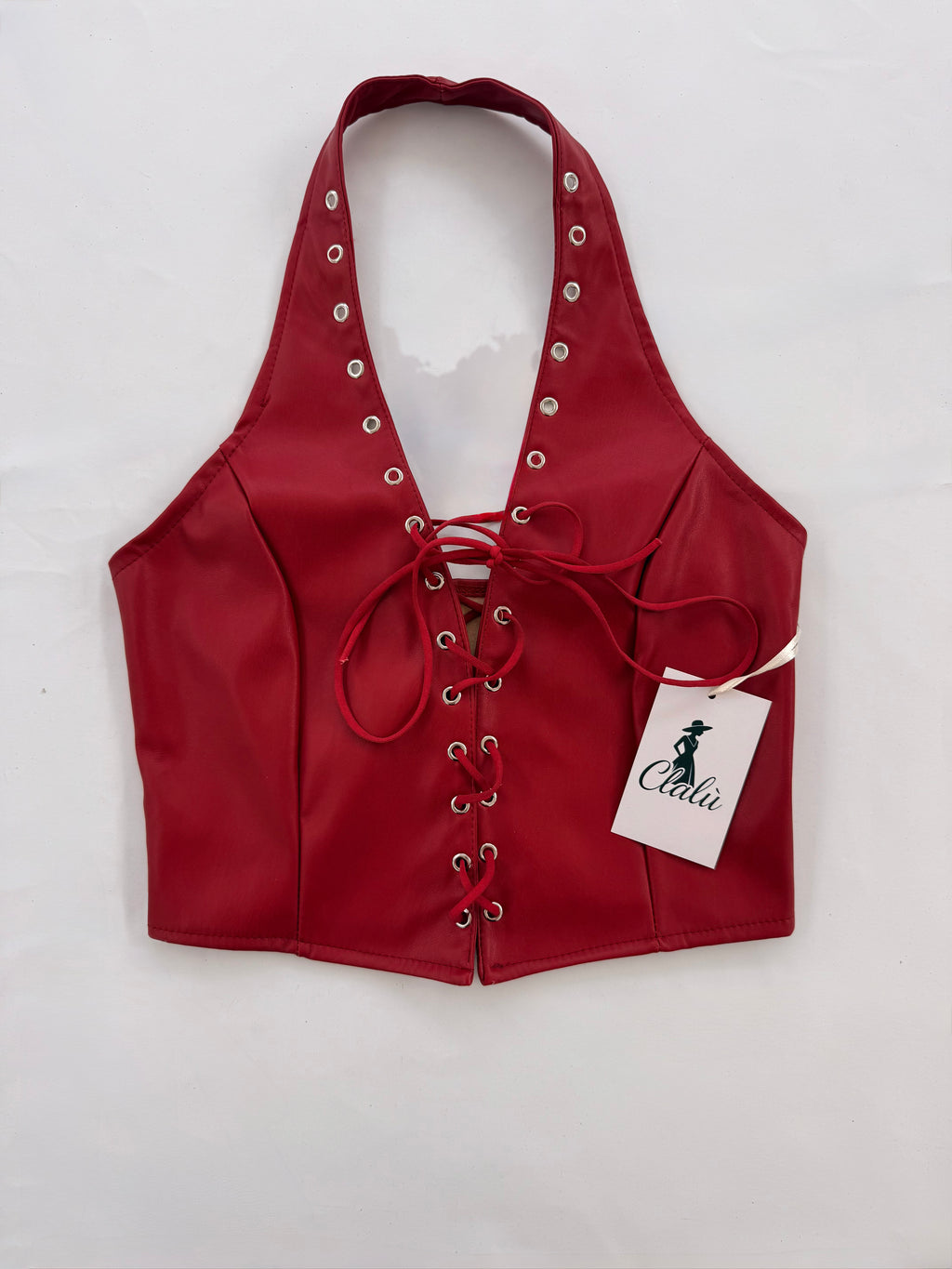 “Rebel Chic” – Top in Ecopelle con Lacci