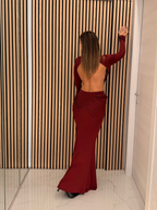 Abito Aisha – Cut Side Elegance