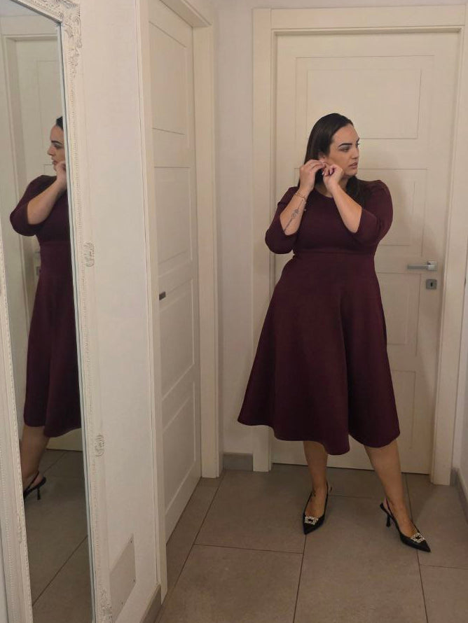 Abito “Divina Bordeaux”